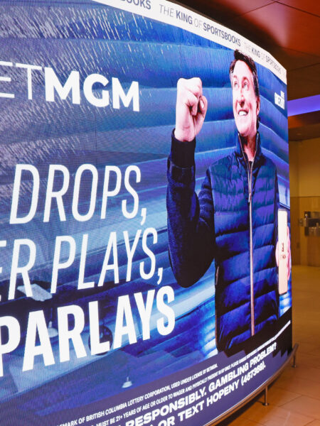 Gambling firms to stop advertising during live sporting events